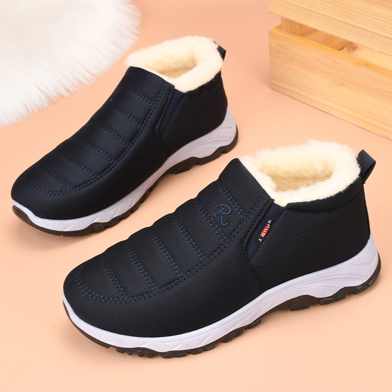 男女同款冬季保暖男鞋防滑雪地靴加绒加厚男士棉鞋中老年靴老年鞋