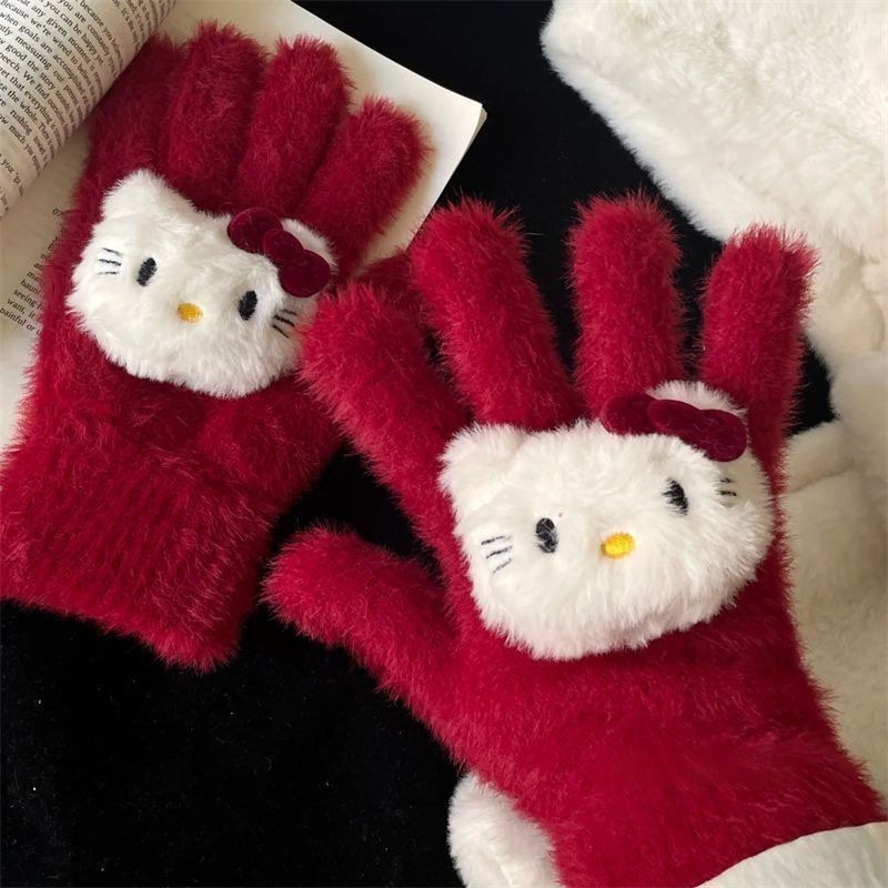 红色Kitty毛绒手套女2025新款冬季保暖针织防寒少女心骑车配饰CCC