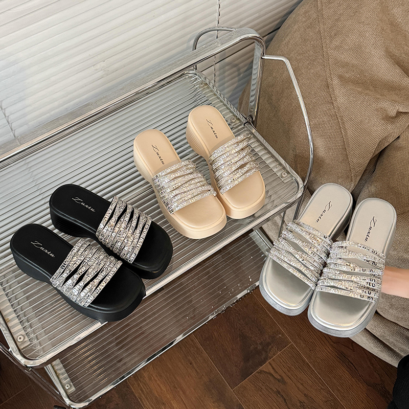 水钻坡跟凉拖女士夏季外穿厚底增高2025新款洋气时尚网红爆款拖鞋