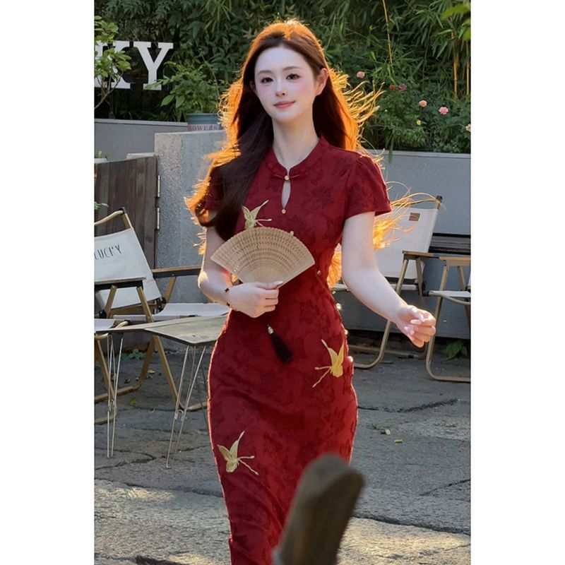 【振翅】新中式水滴领蝴蝶刺绣旗袍2025夏季新款红色提花连衣裙女