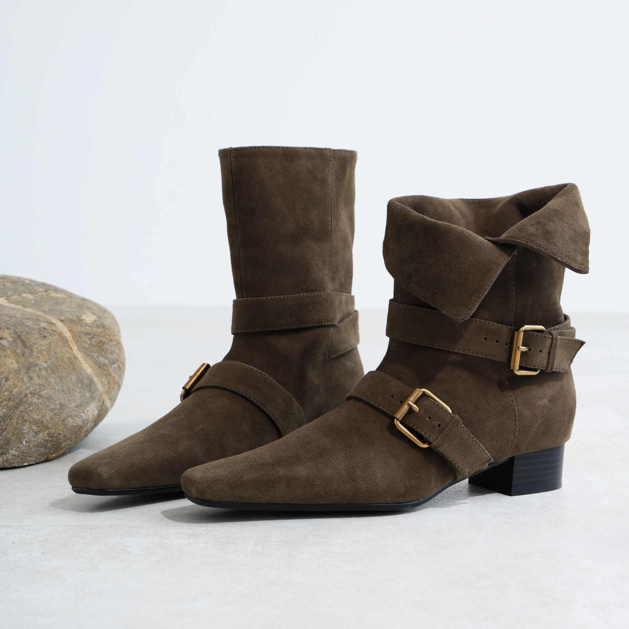 小众设计复古短靴方头西部靴中筒靴女靴靴子秋新款漂亮