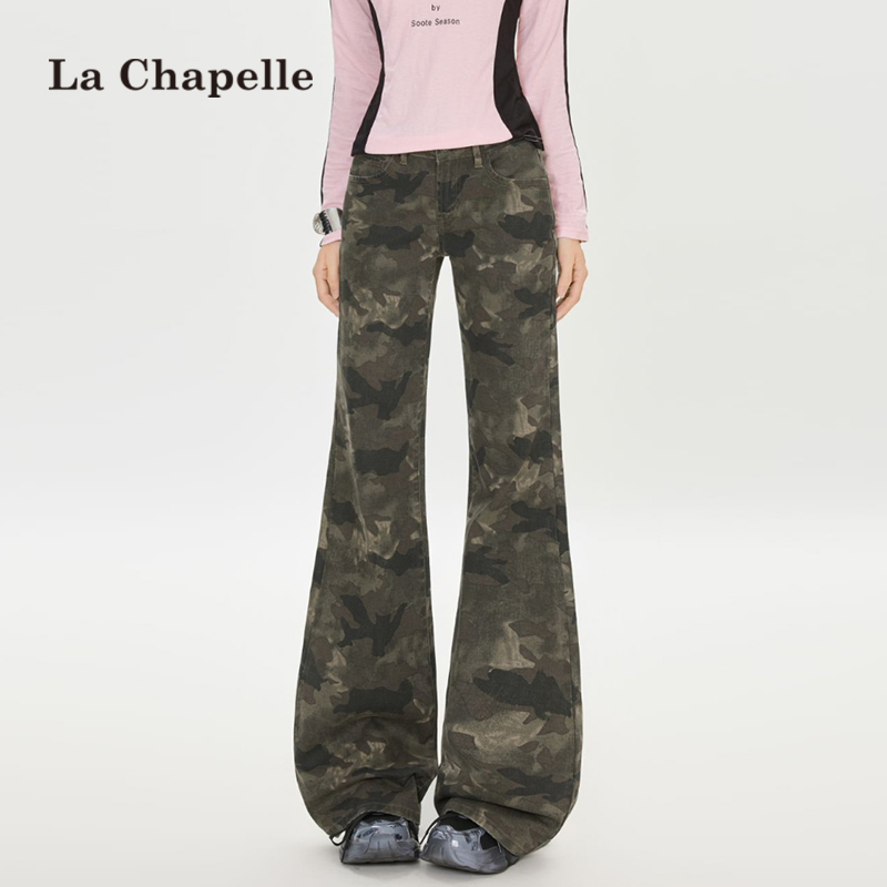 拉夏贝尔迷彩微喇工装裤女春秋季2025新款高腰显瘦弹力休闲马蹄裤