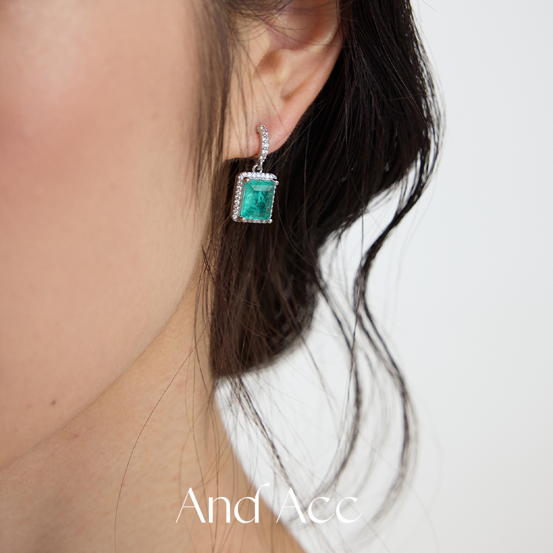 And Acc 铜合金耳饰 独家首发方形镶钻蓝绿色耳环气质耳夹女