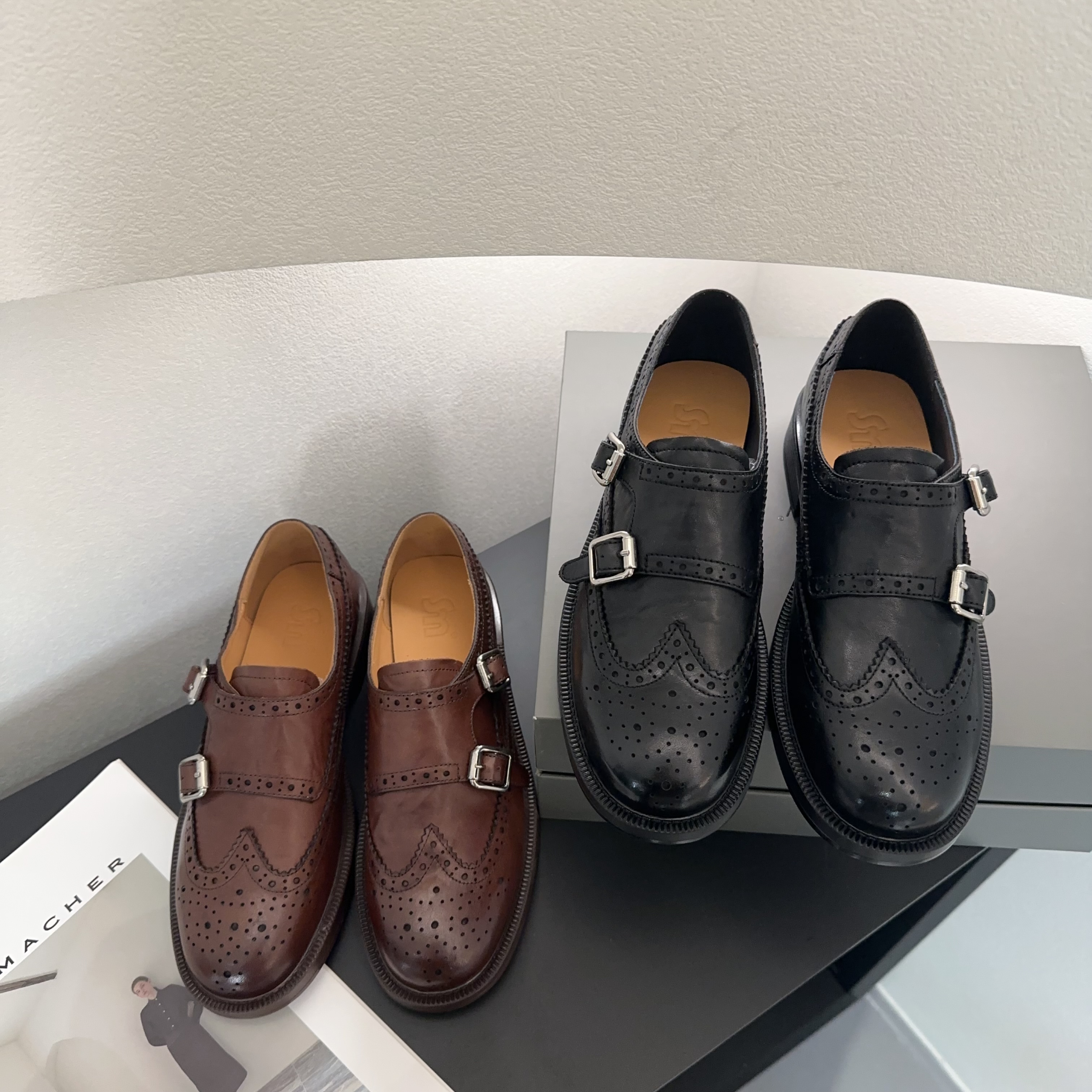 茵茵家港风复古小皮鞋女真皮乐福鞋复古英伦风雕花单鞋黑色鞋子