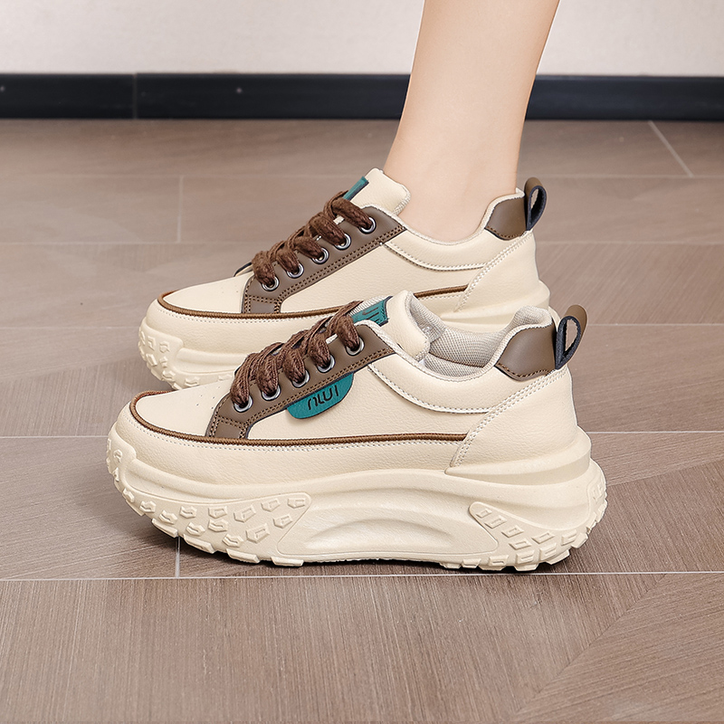 2025新款增高5cm皮面休闲轻便运动休闲鞋秋季厚底时尚鞋韩版女鞋