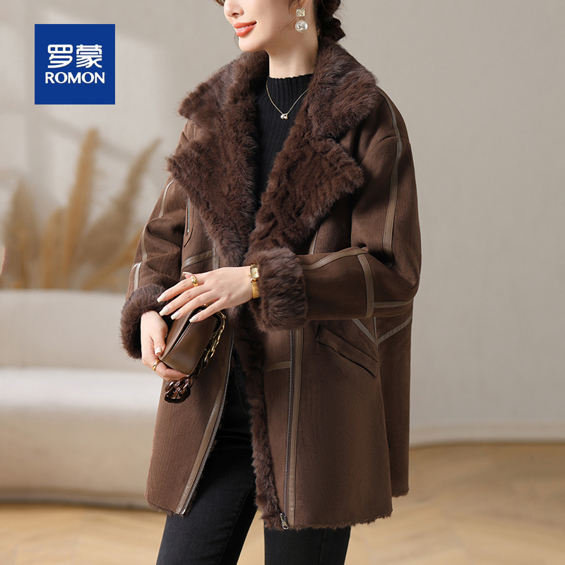 罗蒙妈妈冬装2025新款中长款外套女高档中年两面穿皮毛一体大衣女