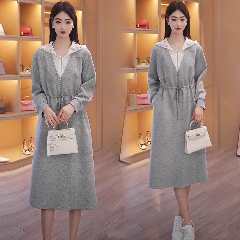 设计感蕾丝连帽连衣裙女2025春秋新款休闲气质假两件收腰卫衣裙子