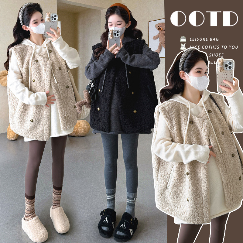 2025新款孕妇秋冬季加厚马甲两件套孕期宽松慵懒针织连帽上衣套装