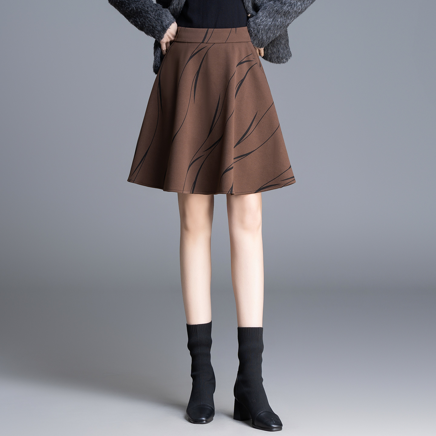 咖色毛呢半身裙女秋冬新款高腰垂感时尚复古中长款A字伞裙91109