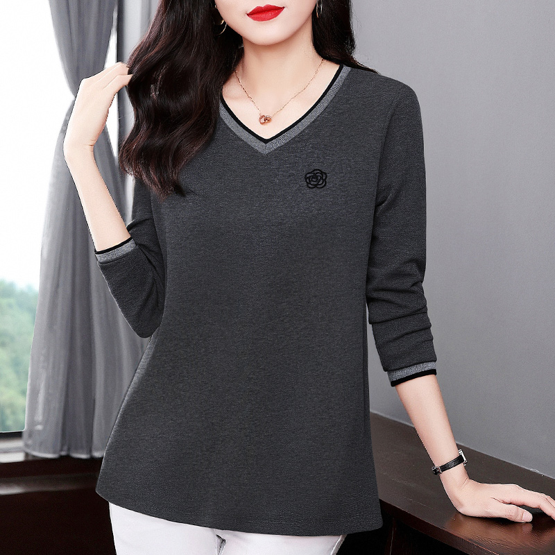 芳妮诗V领长袖T恤女秋季新款大码宽松刺绣打底衫女士高级减龄上衣