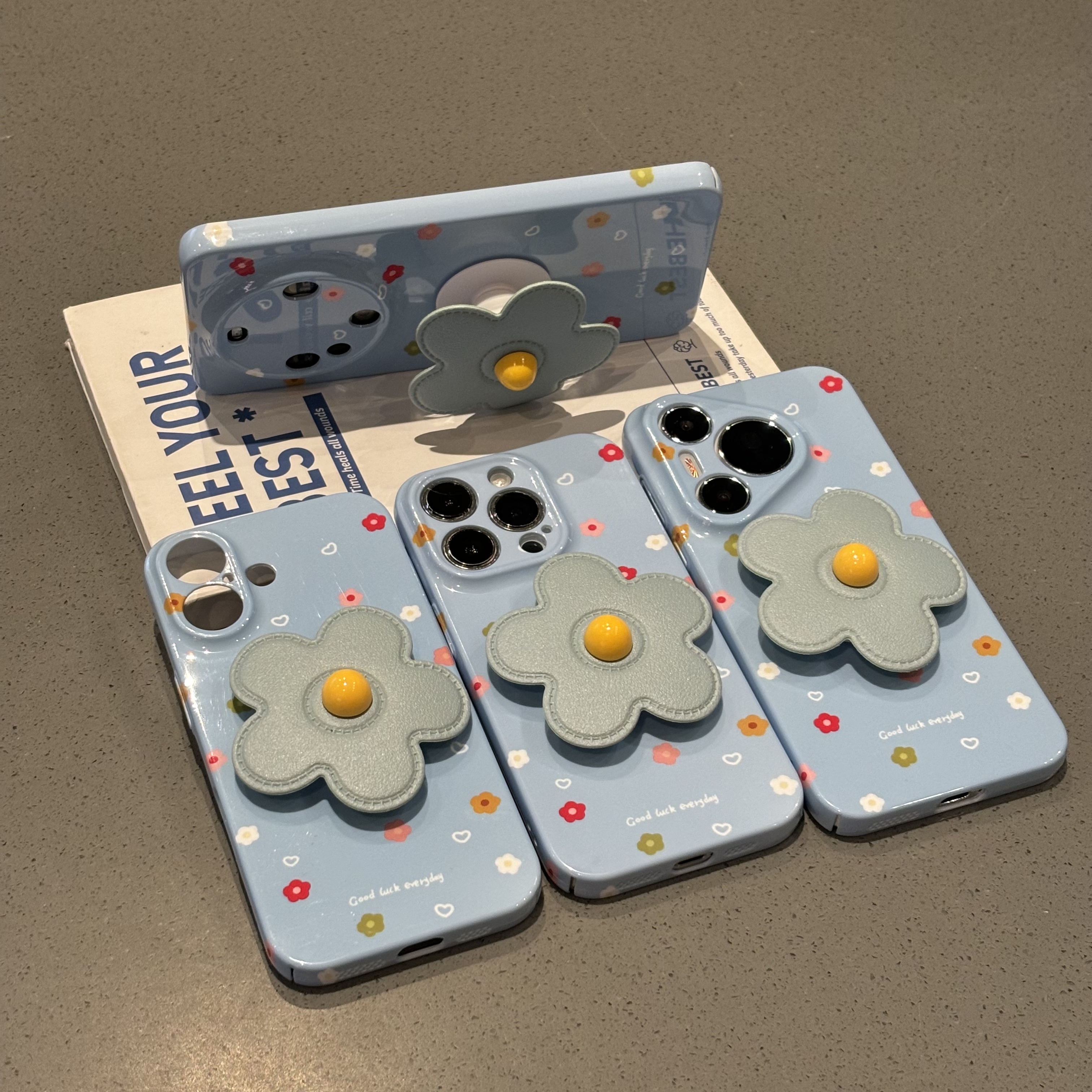 BANCA淡蓝花花支架适用苹果16promax手机壳华为vivo小米15oppo