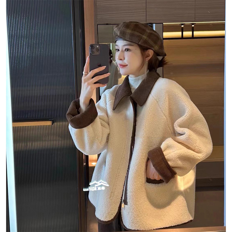 气质加厚高级感外套女秋冬季2023新款爆款羊羔毛麂皮绒毛一体上衣