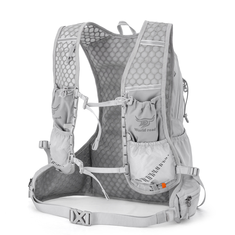 28升登山包超轻户外冲顶包马拉松越野跑步马甲包多功能骑行背包