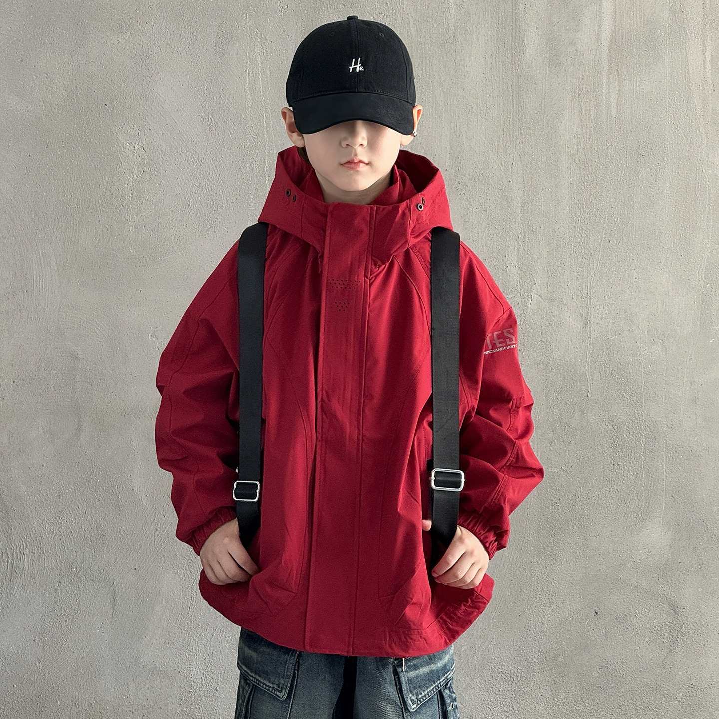 2025男童新款连帽运动风风衣秋季上衣时尚风衣外套秋季男童潮酷