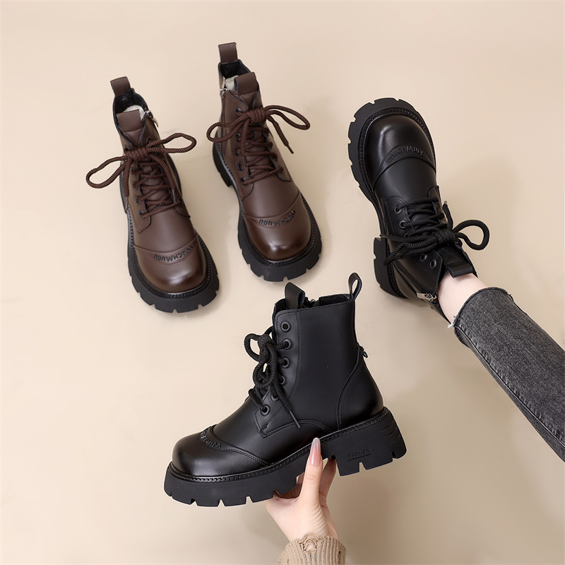 厚底马丁靴女2025秋冬新款百搭洋气增高网红软底软面保暖防水短靴