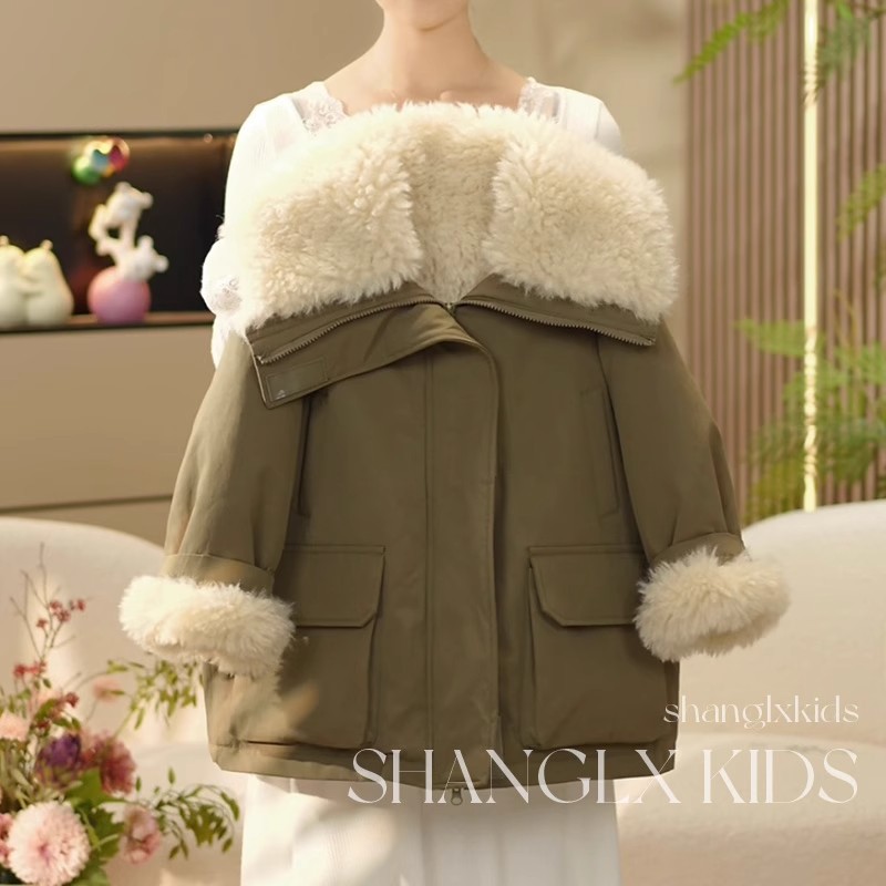 女童冬季新款羊羔毛翻领大口袋工装风外套新款大童宽松保暖派克服