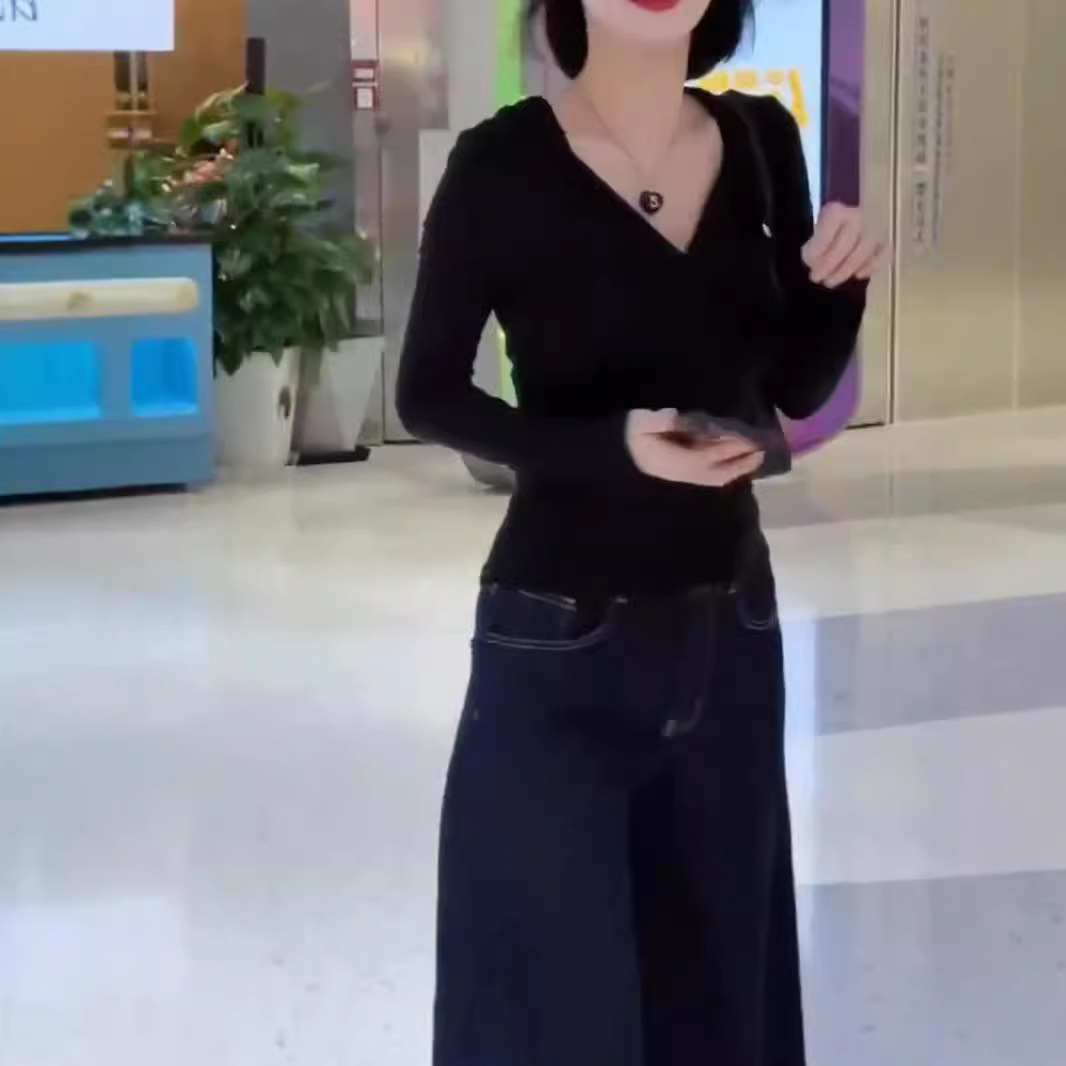 大爱美依缘2025秋季新款韩版V领连帽长袖T恤高腰直筒裤女潮 打底