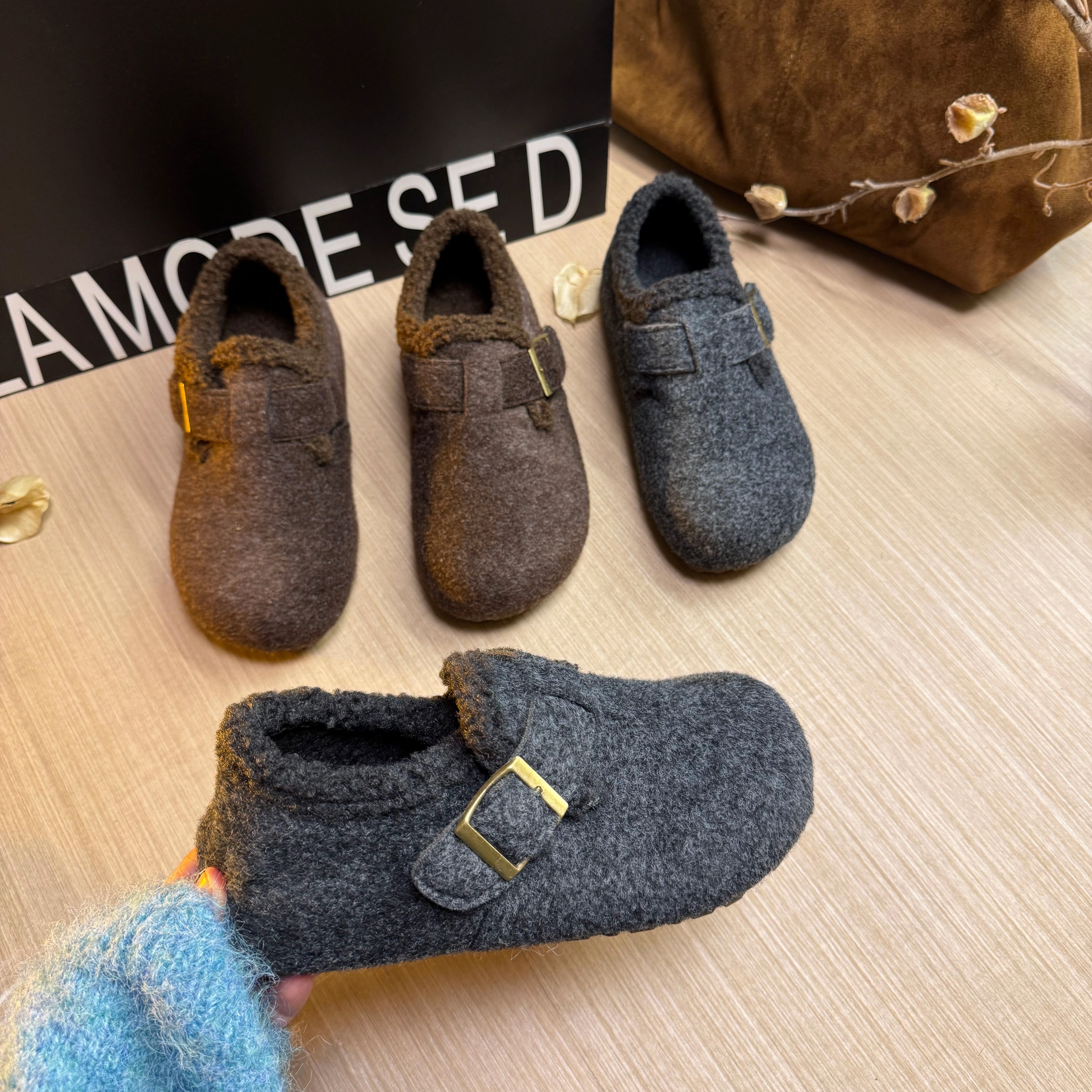 冬季新款韩版复古毛呢勃肯鞋女加绒保暖厚底增高懒人一脚蹬棉鞋