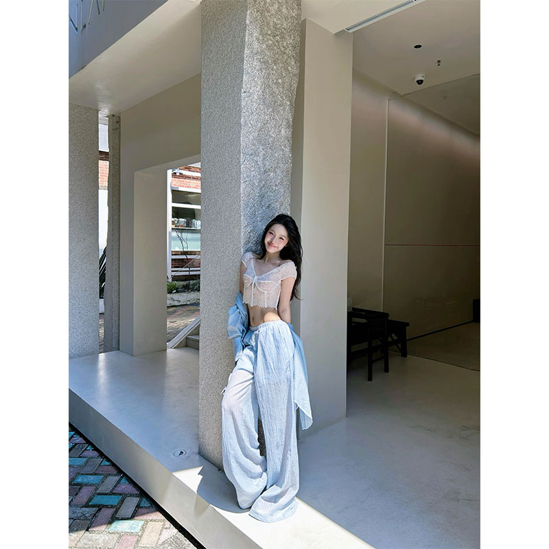 2025秋季小清新盐系酷女孩穿搭炸街休闲时尚开衫背心休闲裤三件套