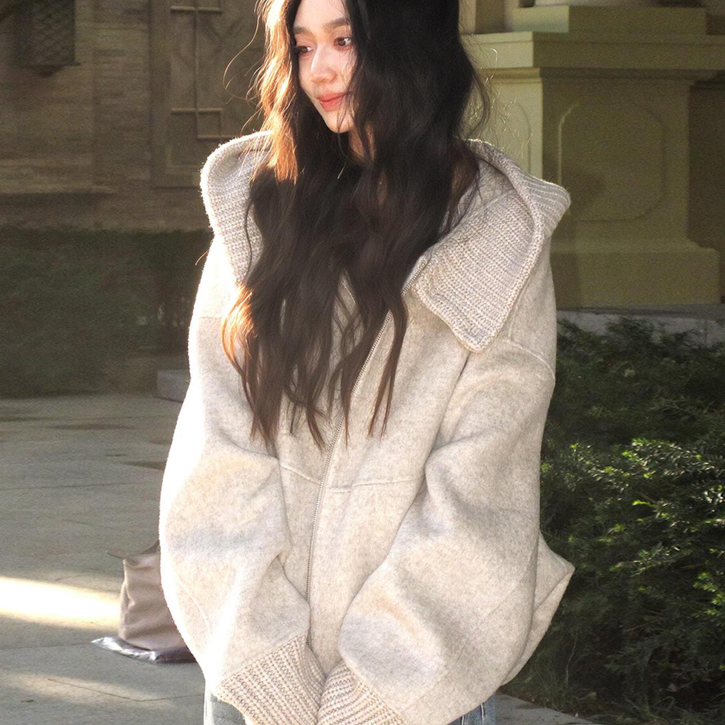 灰色连帽开衫毛衣外套女2025新款爆款独特漂亮巨好看早秋小香上衣