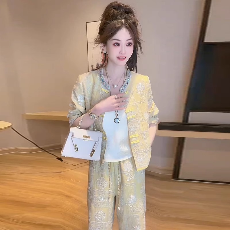 拉夏贝尔新中式女国风套装2025秋季新款薄款衬衫外套阔腿裤两件套