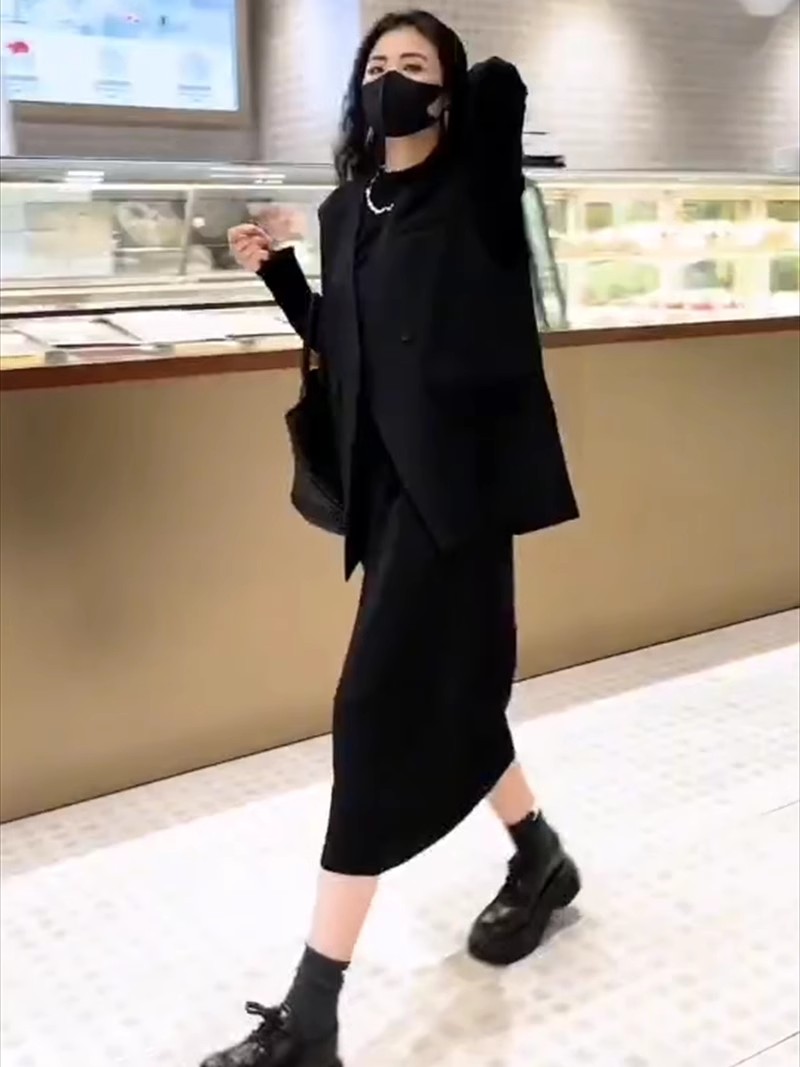 早秋大码休闲套装女韩版宽松直筒中长款长袖连衣裙西装马甲两件套