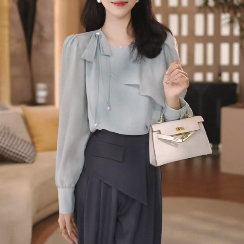 2025韩版气质百搭显瘦遮肉蓝色显白高级衬衫女秋款新款时尚上衣