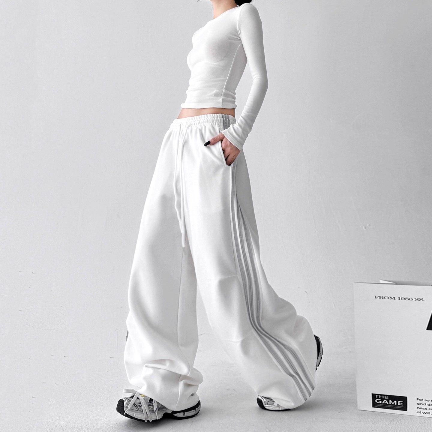 美式复古休闲裤女2025秋季新款宽松显瘦百搭直筒阔腿休闲裤潮