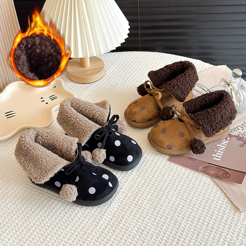 2025冬款时尚波点小女孩皮靴翻毛领宝宝甜美新款短靴加绒保暖童靴