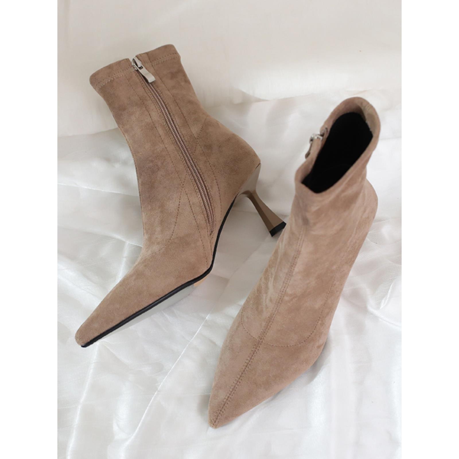 2025新款韩系温柔秋新款尖头细跟弹力靴高跟法式瘦瘦靴绒面短靴女