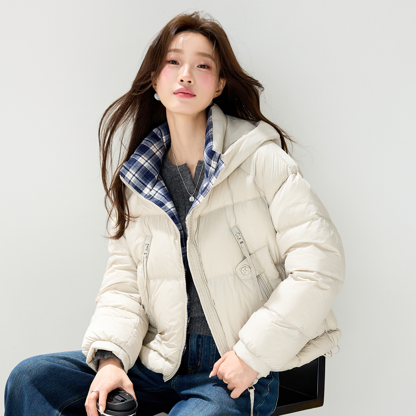 8055休闲连帽短款90白鸭绒羽绒服女冬季加厚保暖宽松百搭时尚外套