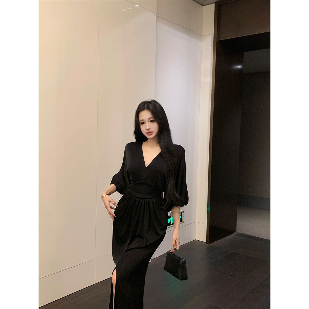御姐气质v领短袖连衣裙女夏季显瘦收腰休闲裙子黑色开叉包臀长裙