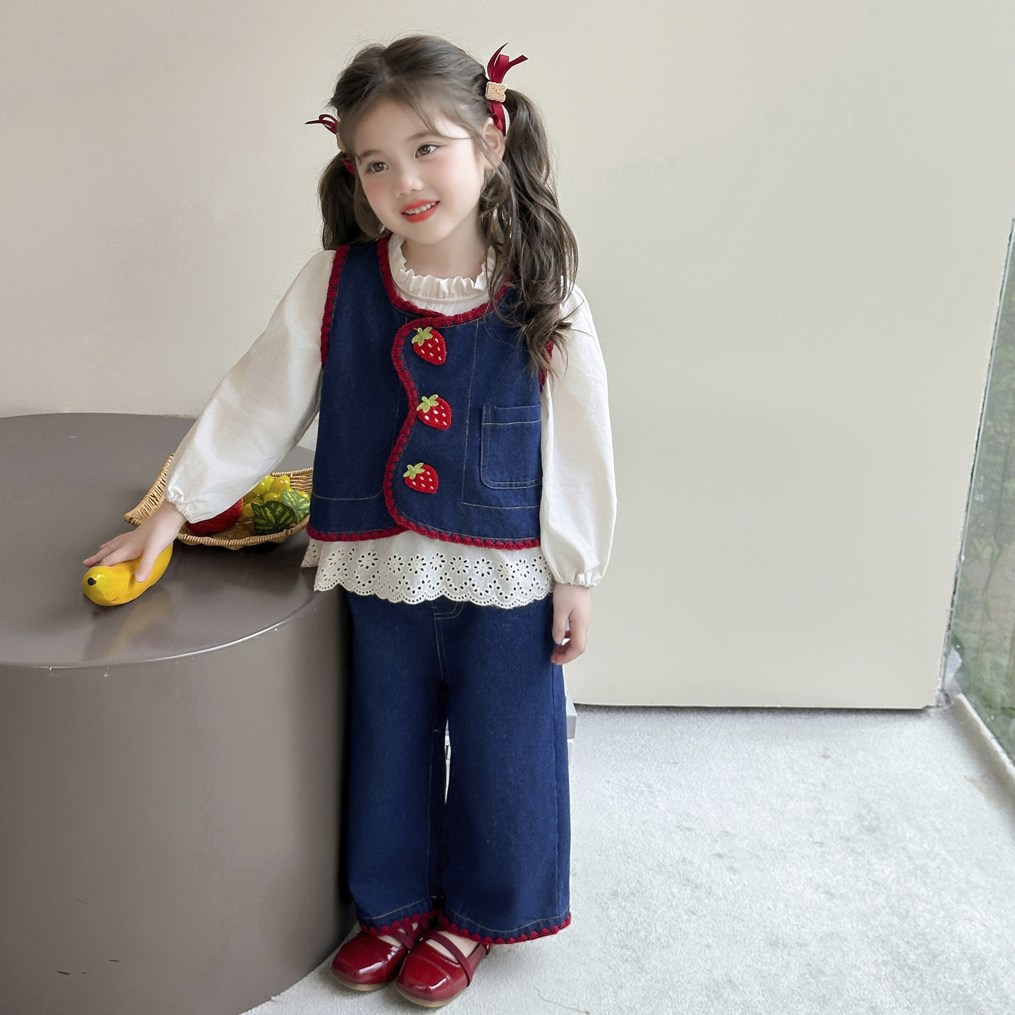 女童春秋装休闲牛仔马甲三件套2025新款小女孩超洋气秋款衣服套装