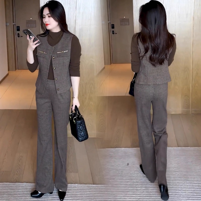 时尚套装女2025秋季新款洋气显瘦马甲半高领打底衫阔腿裤三件套潮