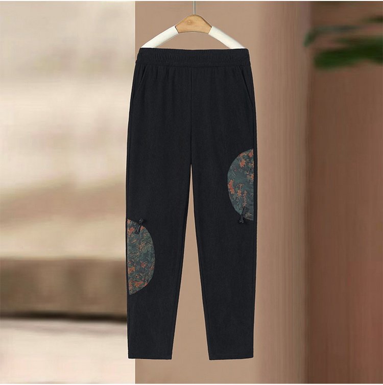 新款中老年妈妈春夏秋女裤松紧腰宽松哈伦小直筒奶奶裤新中式盘扣