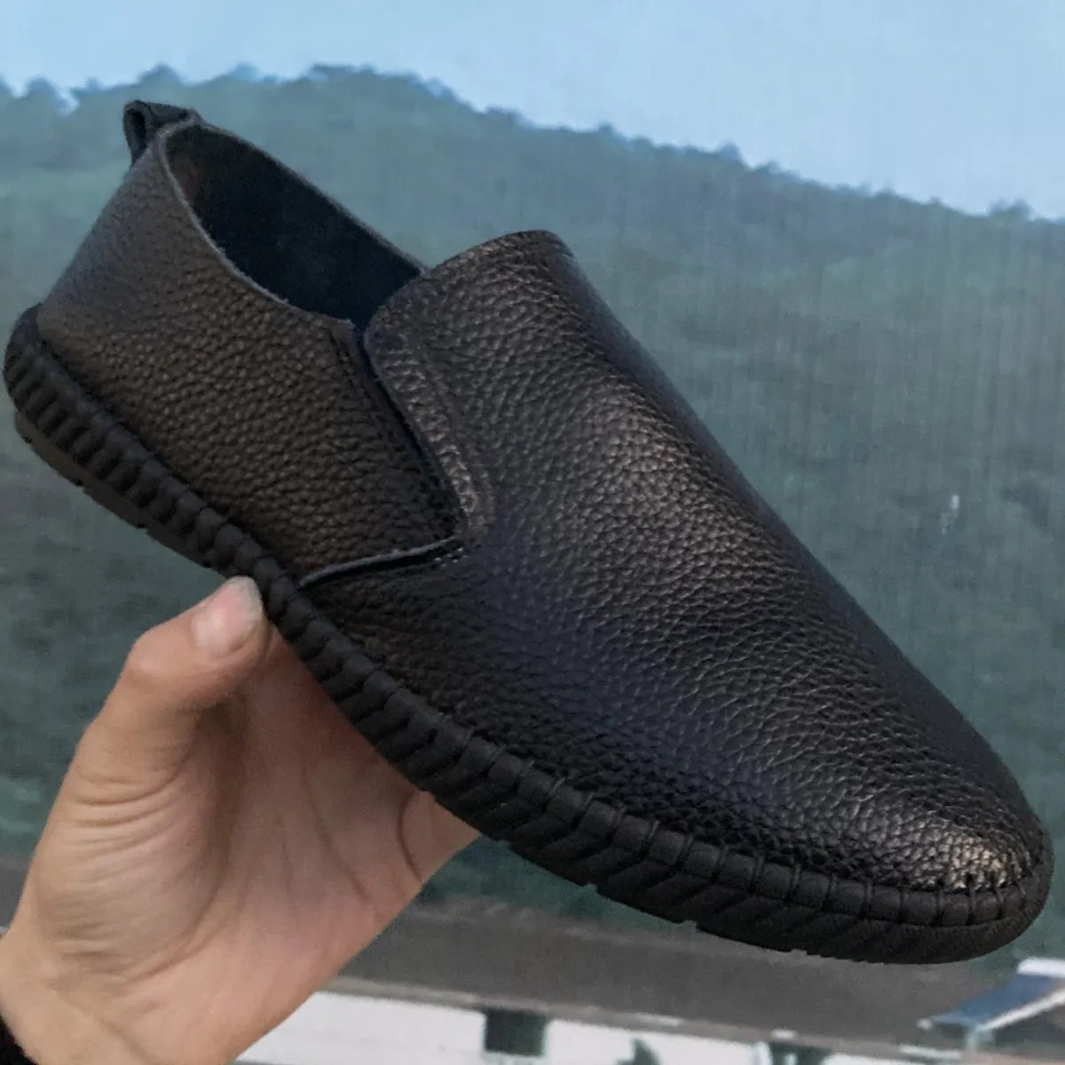 透气圆头浅口小白鞋时尚休闲鞋豆豆鞋软底百搭潮流时尚男士皮鞋子