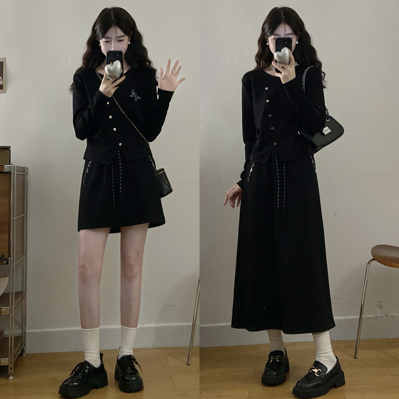 大码胖mm秋季新款韩版立体蝴蝶百搭长袖卫衣+半身裙两件套装女