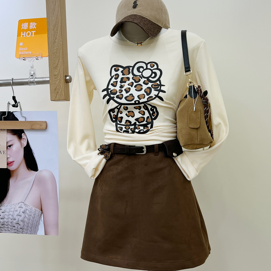 2025春季新款凯蒂猫印花t恤女圆领长袖设计感小众休闲百搭上衣ins
