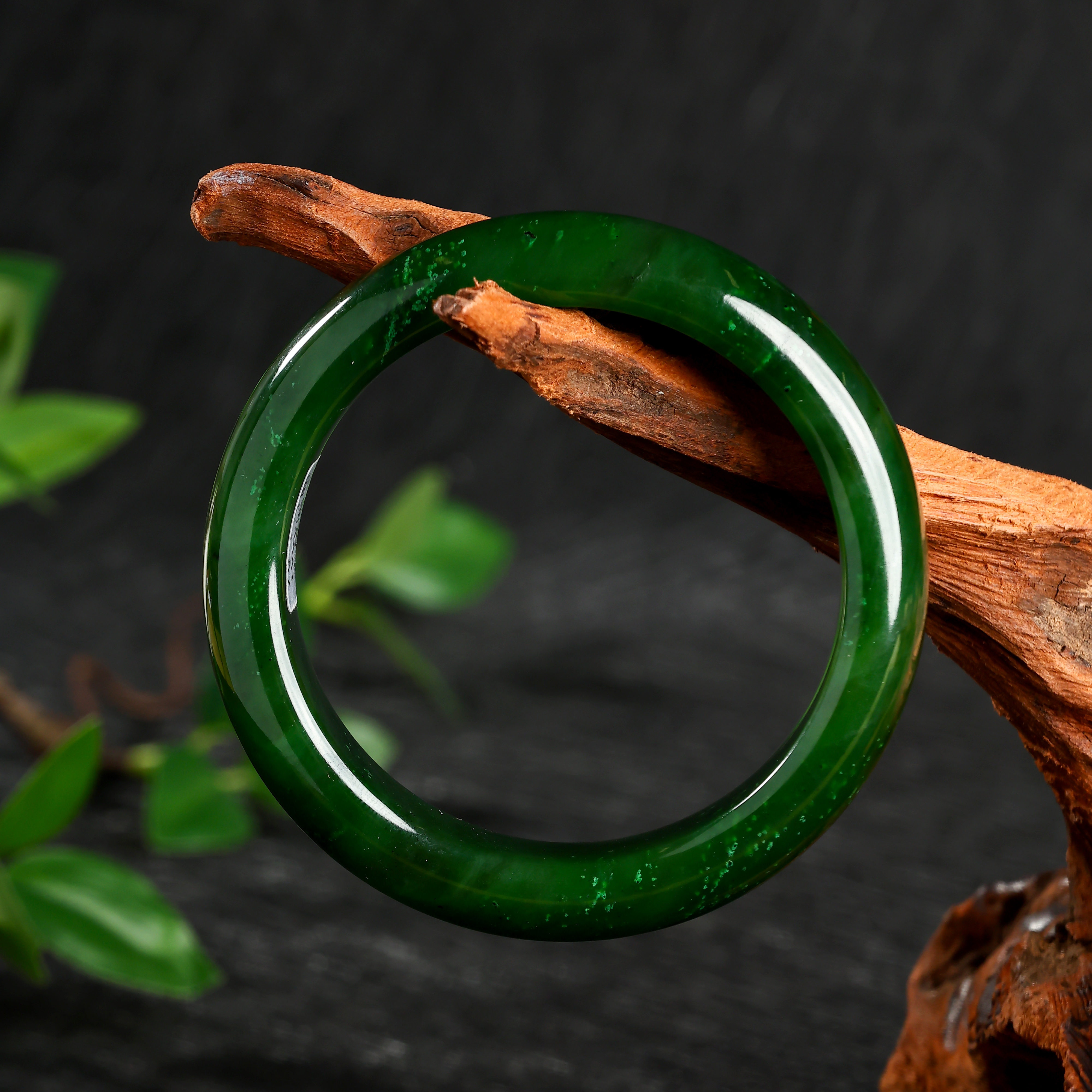 【春水绕福】WDBS-247和田玉碧玉手镯女款精美多样性发一