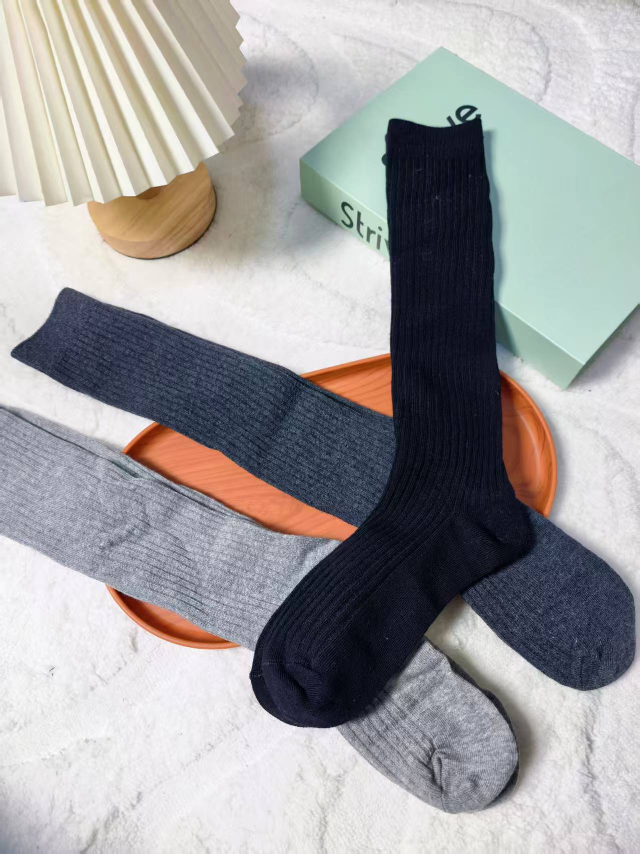 秋冬加厚保暖长筒袜子防滑微压显瘦