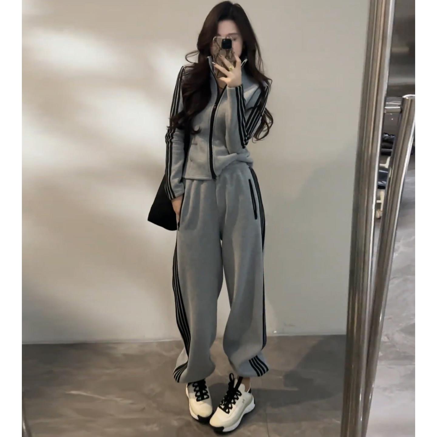 2025超火冬装一整套女休闲运动风加厚立领城市运动风阔腿裤套装