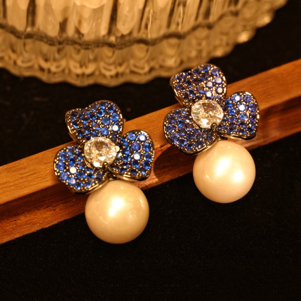 铜合金耳饰 A311 花朵耳环镶嵌耳钉轻奢高级感时尚女长款气质