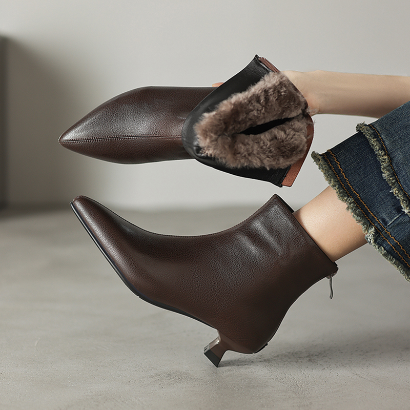 4CM-羊皮瘦瘦靴女猫跟冬季短靴法式女靴尖头复古单靴新款时装靴女