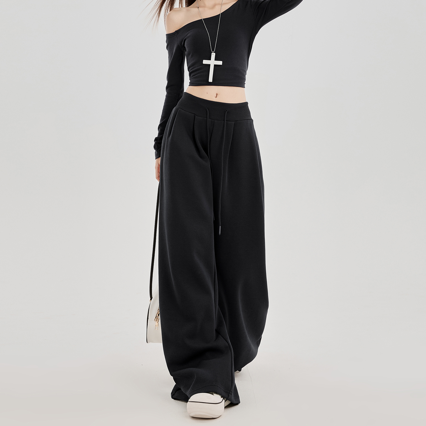 2026春季新款高腰显瘦设计感阔腿裤女胖mm慵懒风垂感跳舞运动卫裤