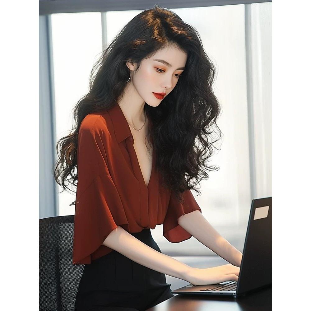 SS400法式独特红色短袖衬衫女2025新款冷淡系高级感气质雪纺上衣