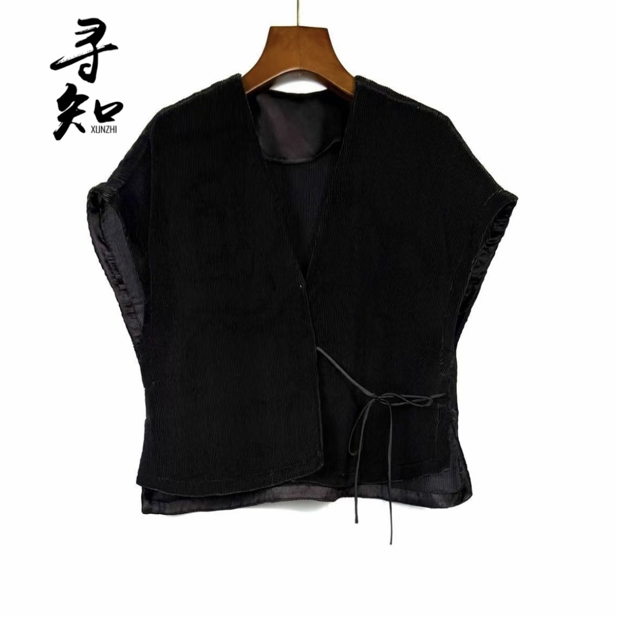 朱总服饰XZM194N新款马甲