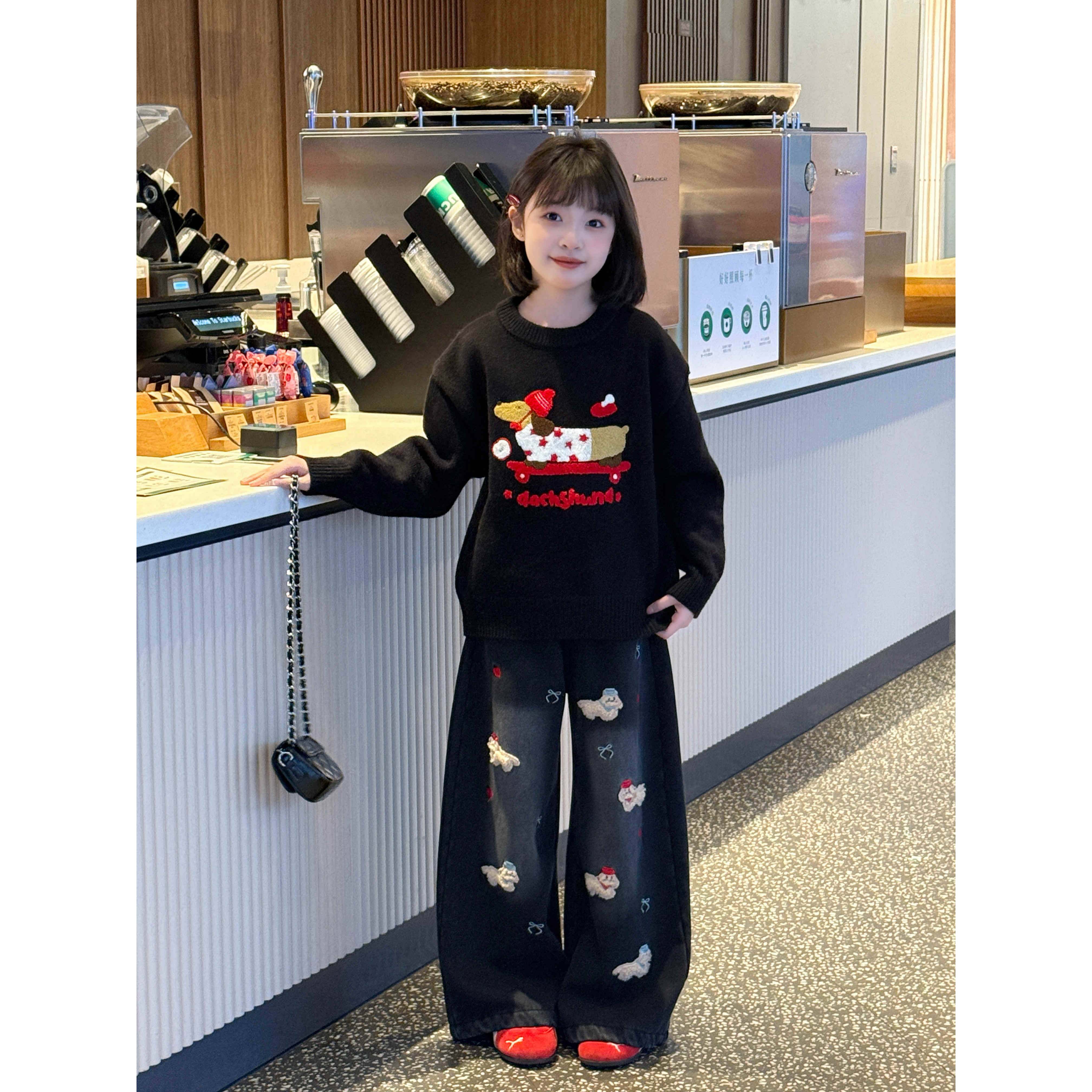 2025新款女童韩版高腰刺绣小狗加绒牛仔裤秋冬圣诞毛衣阔腿裤套装