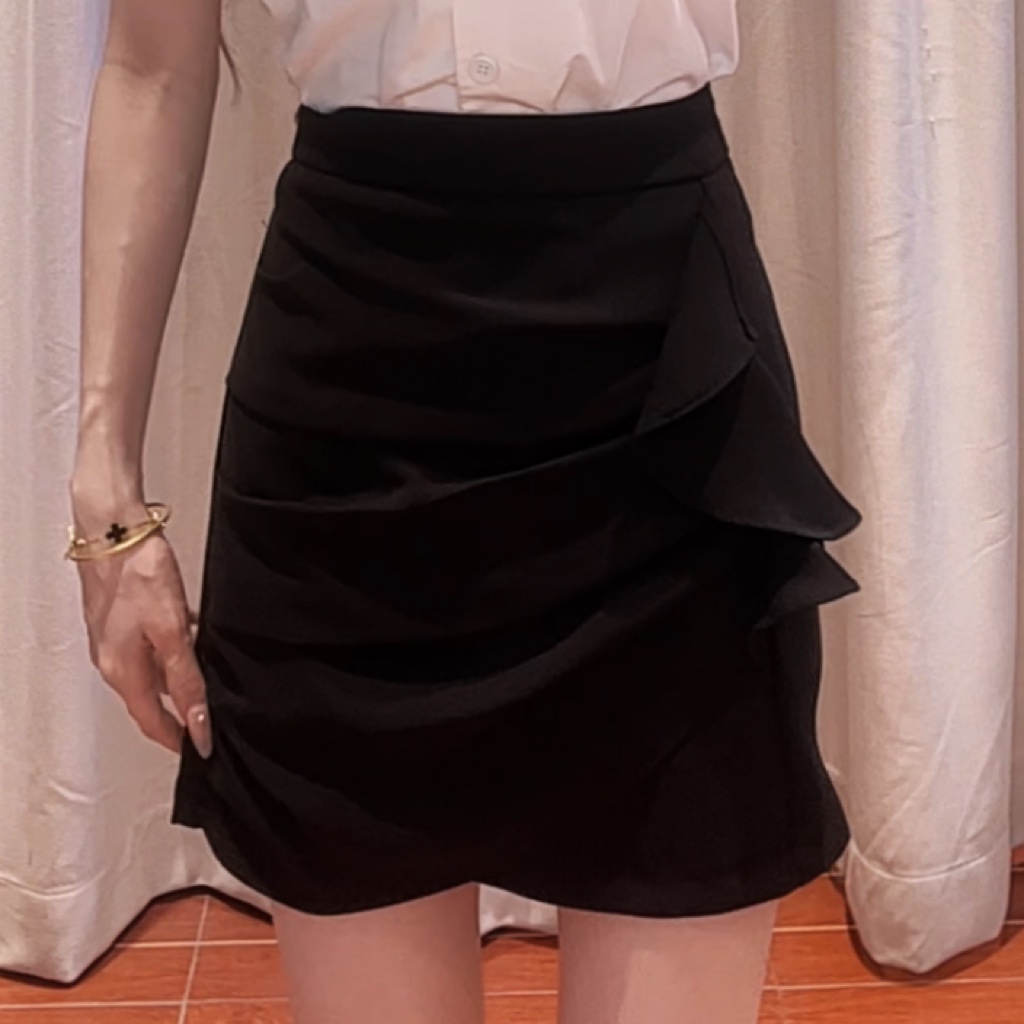 IEF/爱依服短裙2025夏秋季新款百搭性感显瘦设计感简约减龄A裙