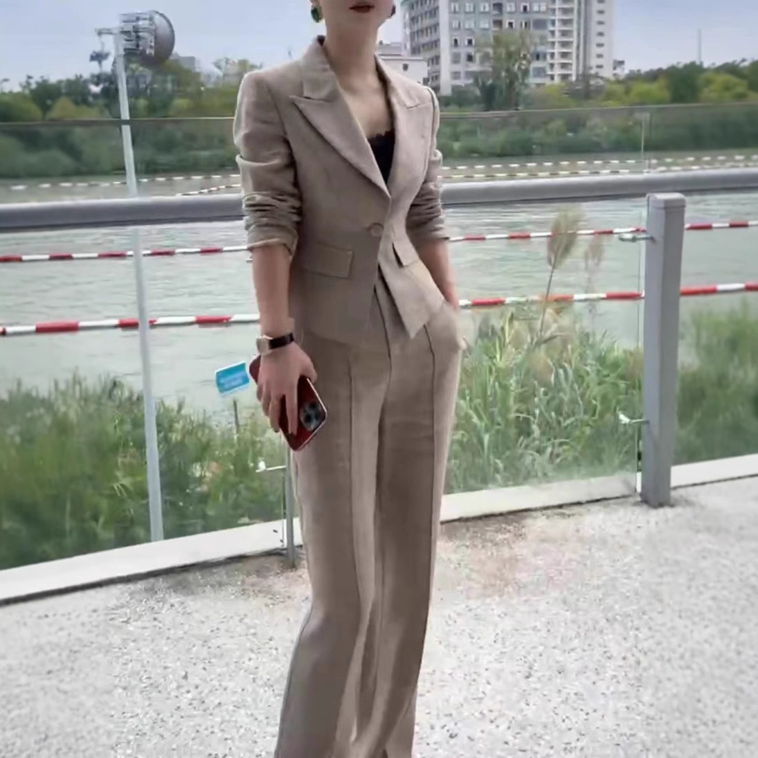 【大爱美依缘】新款时尚职业西服套装通勤外套+显瘦阔腿裤两件套