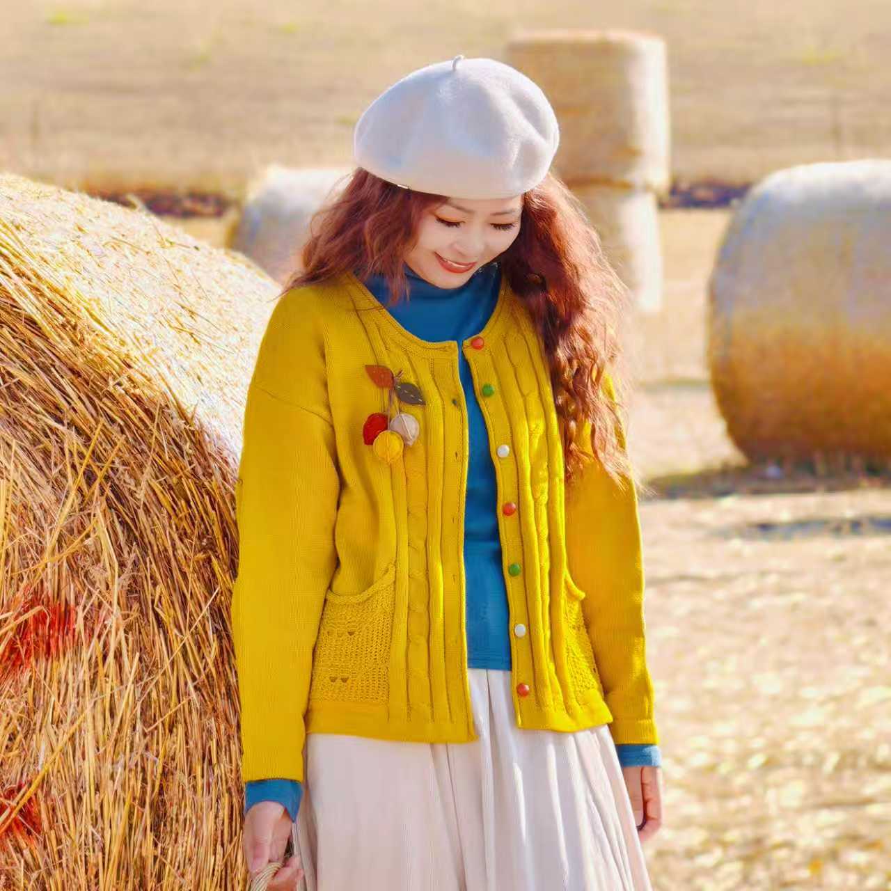 【董艺旅行穿搭】小糖豆·毛衣开衫送胸针长袖文艺风旅行拍照穿搭